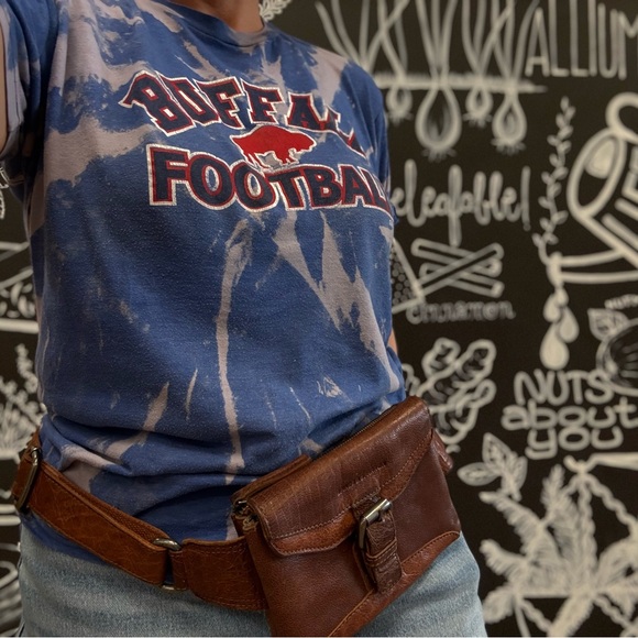 Spikes & Sparrow Genuine Leather Convertible Belt Bag / Crossbody Cognac Brown - Picture 9 of 13